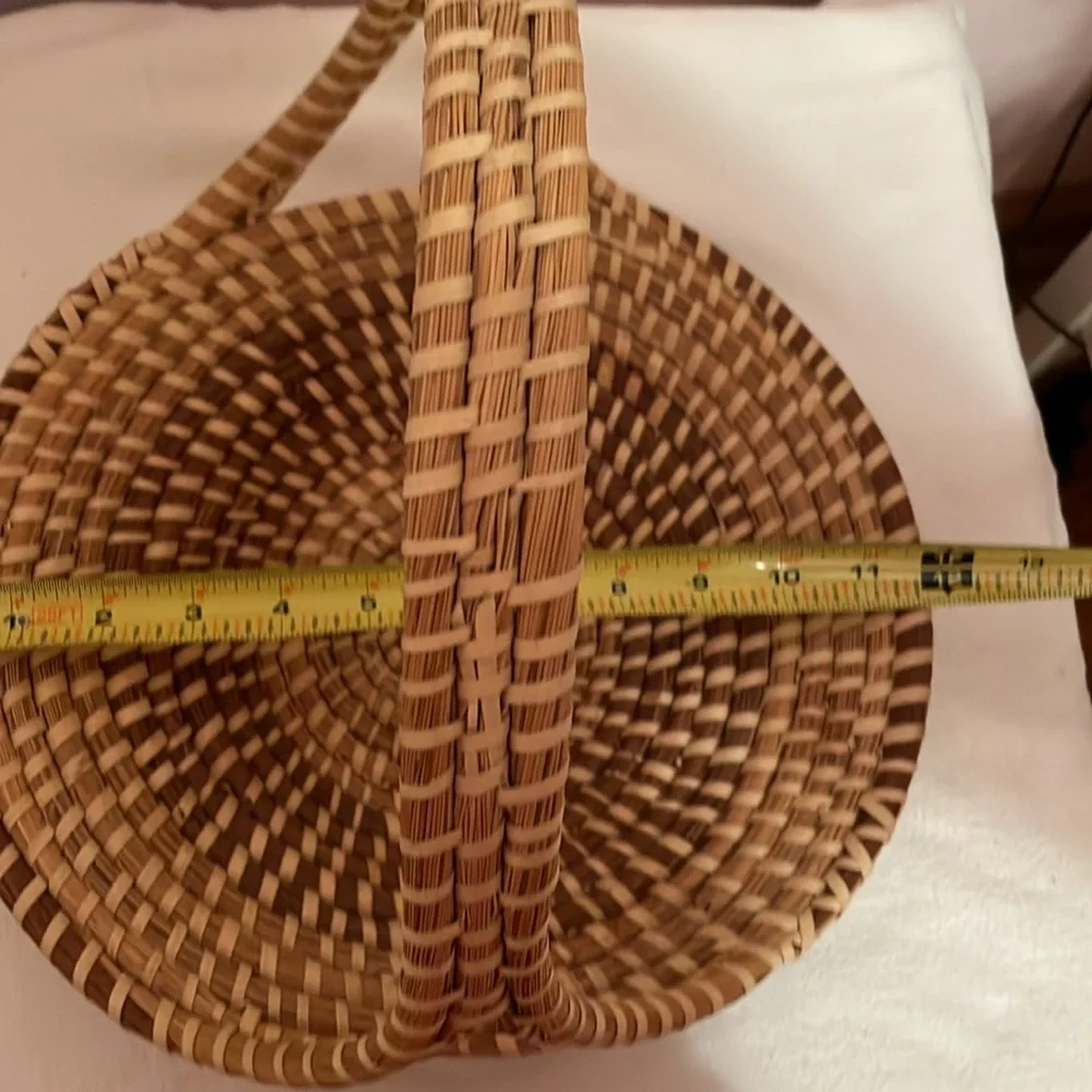 Sweetgrass Triple Cross Handle Bottle Handwoven Basket - Picture 5 of 6